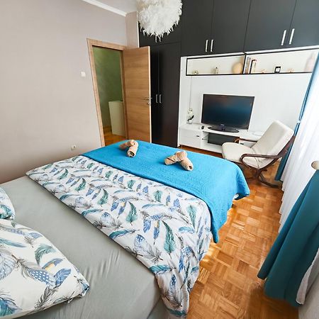 Ferienwohnung Apartman Julija Donji Milanovac Exterior foto